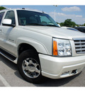 cadillac escalade 2004 white suv gasoline 8 cylinders all whee drive automatic 78729