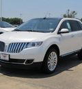 lincoln mkx 2013 white suv gasoline 6 cylinders front wheel drive automatic with overdrive 77074
