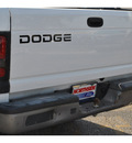 dodge ram pickup 1500 2001 white pickup truck st gasoline 6 cylinders rear wheel drive automatic 78216