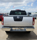 nissan frontier 2012 silver sv v6 gasoline 6 cylinders 4 wheel drive 5 speed automatic 75150