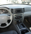 jeep grand cherokee 2006 silver suv laredo gasoline 6 cylinders 4 wheel drive automatic 33021