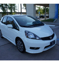honda fit 2012 white hatchback sport gasoline 4 cylinders front wheel drive automatic 77339