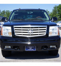 cadillac escalade 2004 black suv gasoline 8 cylinders all whee drive automatic 77339