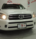 toyota rav4 2007 white suv limited gasoline 4 cylinders front wheel drive 4 speed automatic 75150