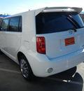 scion xb 2009 white suv gasoline 4 cylinders front wheel drive automatic 79936