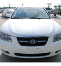 hyundai sonata 2008 white sedan gasoline 6 cylinders front wheel drive automatic with overdrive 77539