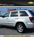 jeep grand cherokee 2005 silver suv limited gasoline 8 cylinders rear wheel drive automatic 78654