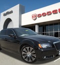 chrysler 300 2012 black sedan s v8 gasoline 8 cylinders rear wheel drive automatic 75067