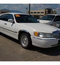 lincoln town car 1999 white sedan executive gasoline v8 rear wheel drive automatic with overdrive 77627