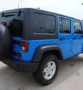 jeep wrangler unlimited 2011 blue suv sport gasoline 6 cylinders 4 wheel drive automatic 76011