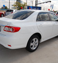 toyota corolla 2011 white sedan le gasoline 4 cylinders front wheel drive automatic 76011
