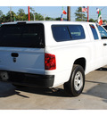 dodge dakota 2008 white pickup truck st gasoline 6 cylinders rear wheel drive automatic with overdrive 77018