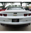 chevrolet camaro 2012 white coupe gasoline 6 cylinders rear wheel drive not specified 76051