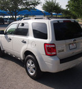 ford escape 2010 white suv xlt gasoline 4 cylinders front wheel drive automatic 76049