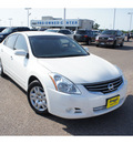 nissan altima 2010 white sedan 2 5 gasoline 4 cylinders front wheel drive automatic 78572