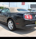 ford mustang 2010 black gasoline 6 cylinders rear wheel drive automatic 77090