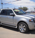 ford expedition 2008 silver suv limited gasoline 8 cylinders 4 wheel drive automatic 79936