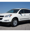 chevrolet traverse 2012 white ls gasoline 6 cylinders front wheel drive automatic 78216