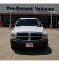 dodge durango 2006 white suv sxt gasoline 8 cylinders rear wheel drive automatic with overdrive 77642
