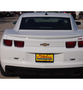 chevrolet camaro 2010 white coupe lt gasoline 6 cylinders rear wheel drive automatic with overdrive 77802