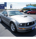 ford mustang 2009 lt  gray coupe gt deluxe gasoline 8 cylinders rear wheel drive manual 78028