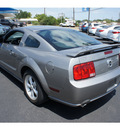 ford mustang 2009 lt  gray coupe gt deluxe gasoline 8 cylinders rear wheel drive manual 78028
