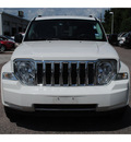 jeep liberty 2010 white suv limited gasoline 6 cylinders 2 wheel drive 4 speed automatic 77017