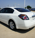 nissan altima 2012 white sedan 2 5 s gasoline 4 cylinders front wheel drive cont  variable trans  75150