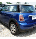mini cooper 2009 blue hatchback gasoline 4 cylinders front wheel drive automatic 78729