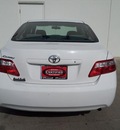 toyota camry 2009 white sedan gasoline 4 cylinders front wheel drive automatic 78577