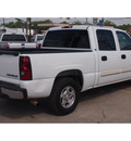 chevrolet silverado 1500 2004 white ls gasoline 8 cylinders rear wheel drive automatic with overdrive 77864