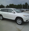 toyota highlander 2012 white suv gasoline 4 cylinders front wheel drive automatic 75569