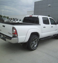 toyota tacoma 2012 white prerunner v6 gasoline 6 cylinders 2 wheel drive automatic 75569