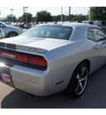 dodge challenger 2012 silver coupe gasoline 8 cylinders rear wheel drive automatic 77338
