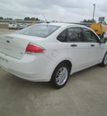 ford focus 2010 white sedan se gasoline 4 cylinders front wheel drive automatic 75503