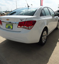 chevrolet cruze 2012 white sedan ls gasoline 4 cylinders front wheel drive automatic 78155