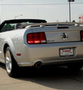 ford mustang 2009 brilliant silver gt gasoline 8 cylinders rear wheel drive 5 speed manual 62034