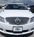 buick lacrosse 2011 white sedan cxl gasoline 6 cylinders front wheel drive 6 speed automatic 77388