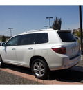 toyota highlander 2010 white suv limited gasoline 6 cylinders all whee drive automatic 99352