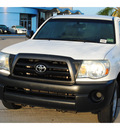 toyota tacoma 2007 white gasoline 4 cylinders rear wheel drive automatic 77065