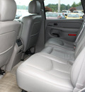 chevrolet tahoe 2004 white suv z71 8 cylinders automatic 27215