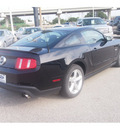 ford mustang 2011 black coupe gt gasoline 8 cylinders rear wheel drive 6 speed manual 77074