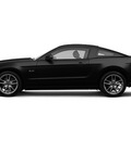 ford mustang 2013 black coupe gasoline 8 cylinders rear wheel drive 6 speed automatic 77338