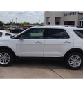 ford explorer 2013 white suv xlt flex fuel 6 cylinders 2 wheel drive 6 speed automatic 76567