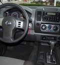 nissan xterra 2005 silver suv 6 cylinders automatic 80504