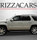 cadillac escalade 2007 silver suv awd gasoline 8 cylinders all whee drive automatic with overdrive 60546