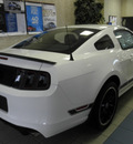 ford mustang 2013 white coupe boss 302 gasoline 8 cylinders rear wheel drive 6 speed manual 32783