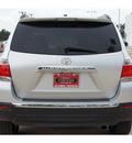 toyota highlander 2011 silver suv limited gasoline 6 cylinders front wheel drive automatic 78232