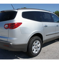 chevrolet traverse 2012 silver suv gasoline 6 cylinders front wheel drive automatic 77090