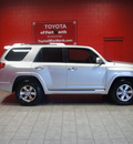 toyota 4runner 2010 silver suv sr5 gasoline 6 cylinders 2 wheel drive automatic 76116